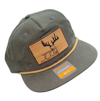 Umpqua Rope Snapback Skull Deer